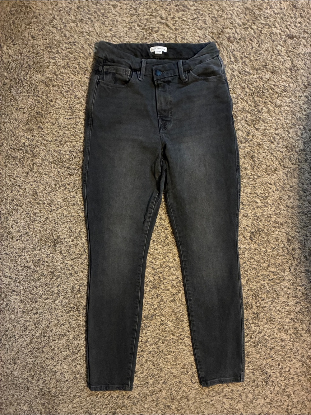 Good American Womens Good Curve Skinny Jeans with Crossover Waistband Gray